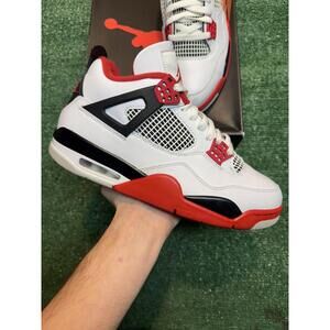 Jordan Retro 4 Fire Red Size 10
